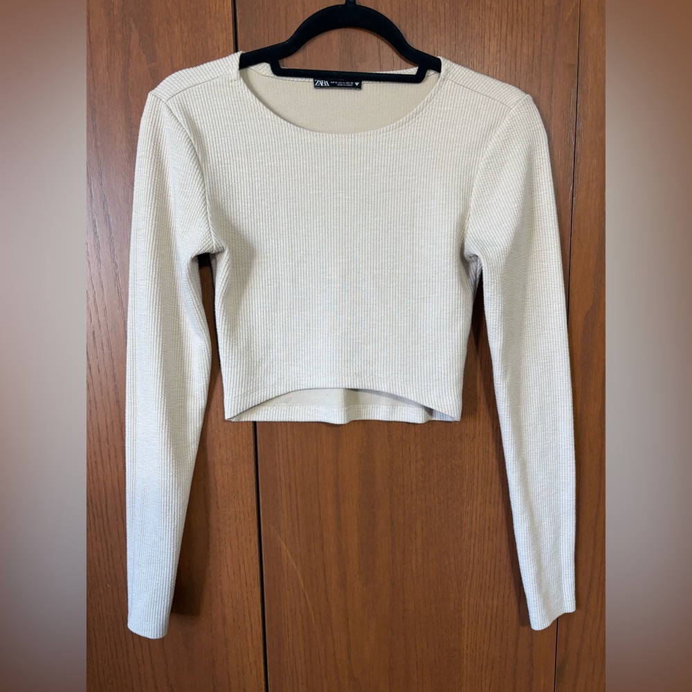 Zara Cream Ribbed Crop Top Long Sleeve Scoop Neck Size Medium